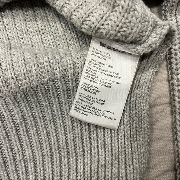 Silence + Noise Crop Knit Grey Sweater - Picture 4 of 5